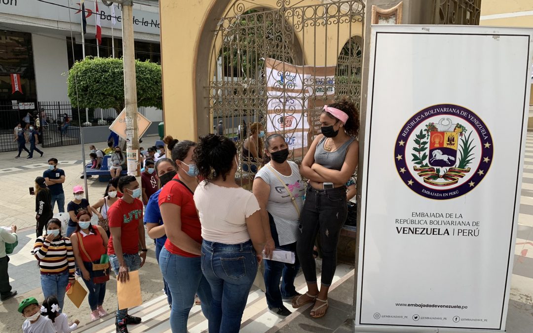 Embajador de Venezuela en Perú realiza jornada de orientación jurídica en Tumbes para los venezolanos