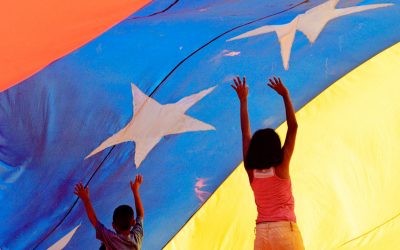 Venezuela: embajada interina en Bogotá dará partida de nacimiento a niños no registrados