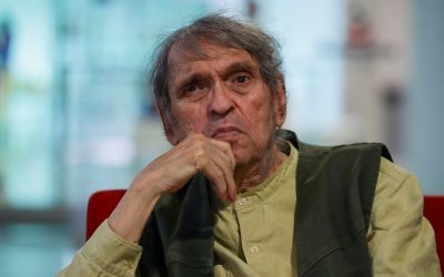 El poeta venezolano Rafael Cadenas gana el Premio Cervantes 2022