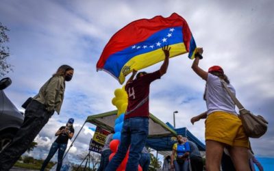 Panamá reubicará a venezolanos varados en un refugio cerca de Costa Rica